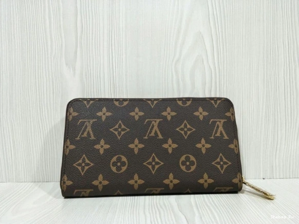 LOUIS VUITTON ORGANIZER ZIPPY 0813